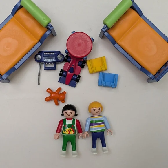 Playmobil/ Geobra Kids Bunk Bed Playset - Picture 7 of 8